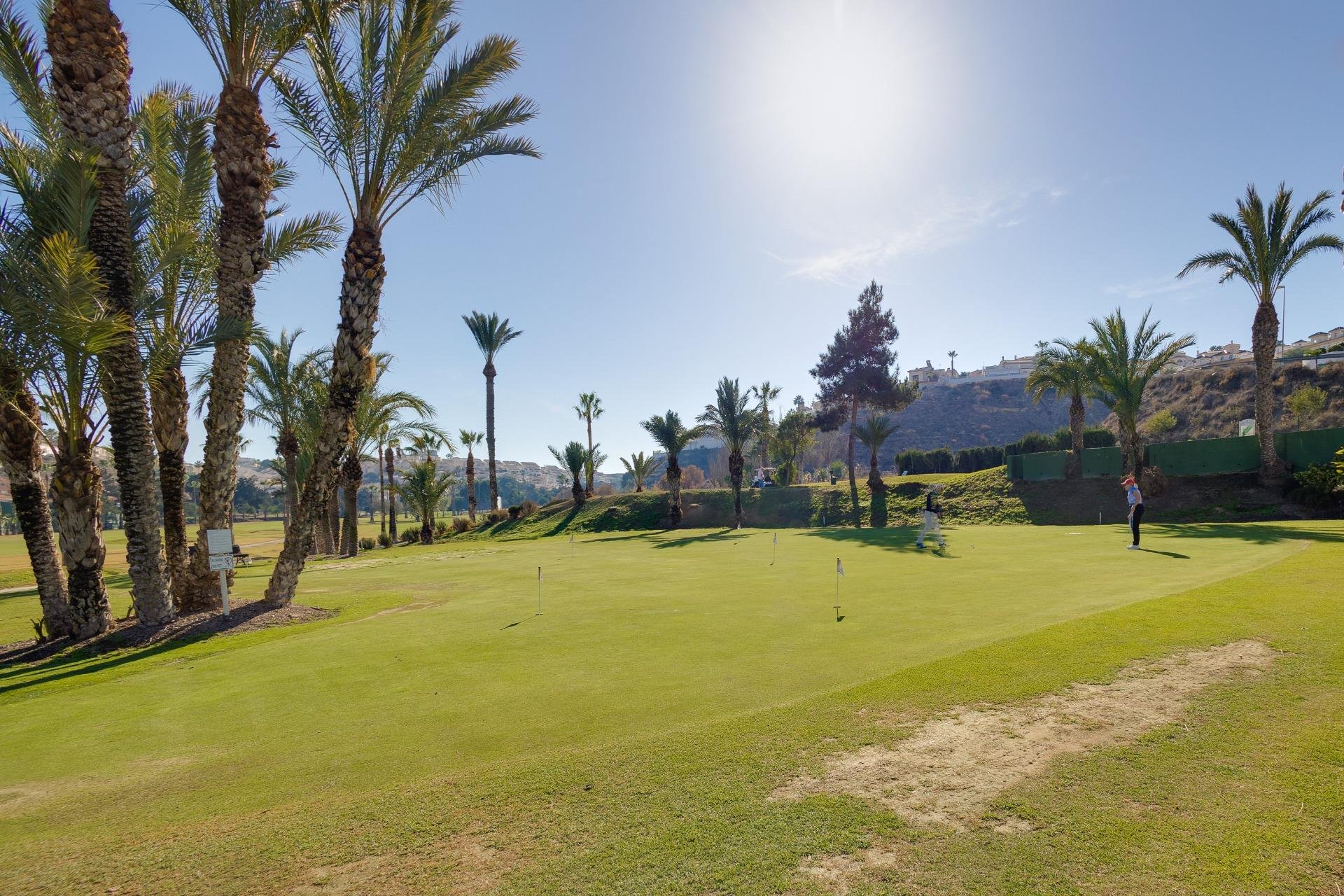 Wiederverkauf - Villa -
Rojales - Centro de la Ciudad Quesada