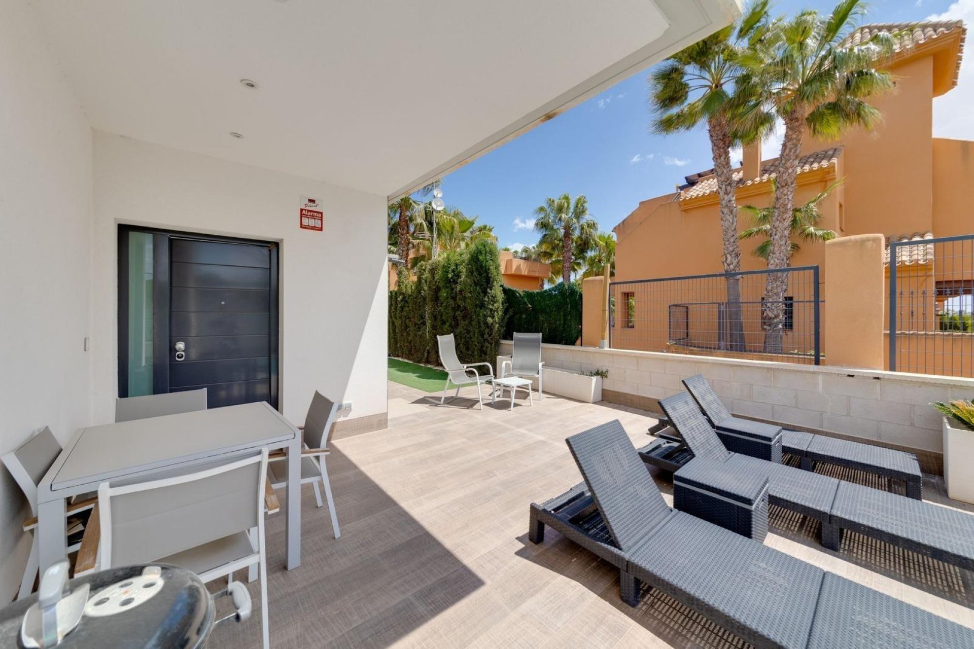 Wiederverkauf - Villa -
San Miguel de Salinas - Bellavista