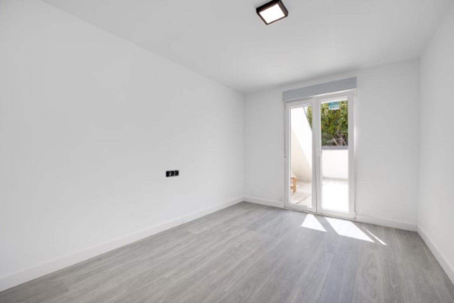 Wiederverkauf - Villa -
Torrevieja - La Siesta - El Salado - Torreta
