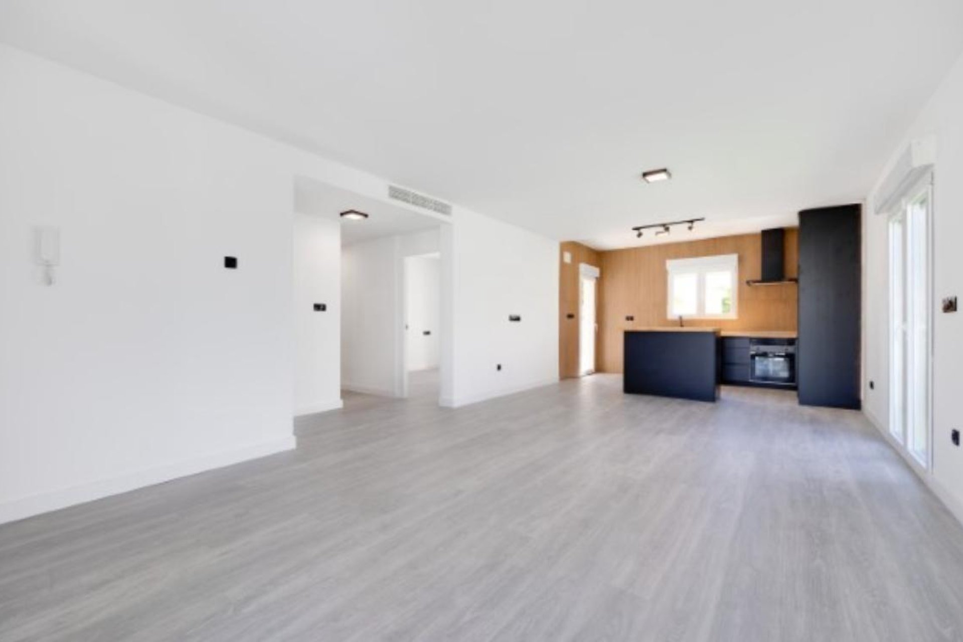 Wiederverkauf - Villa -
Torrevieja - La Siesta - El Salado - Torreta