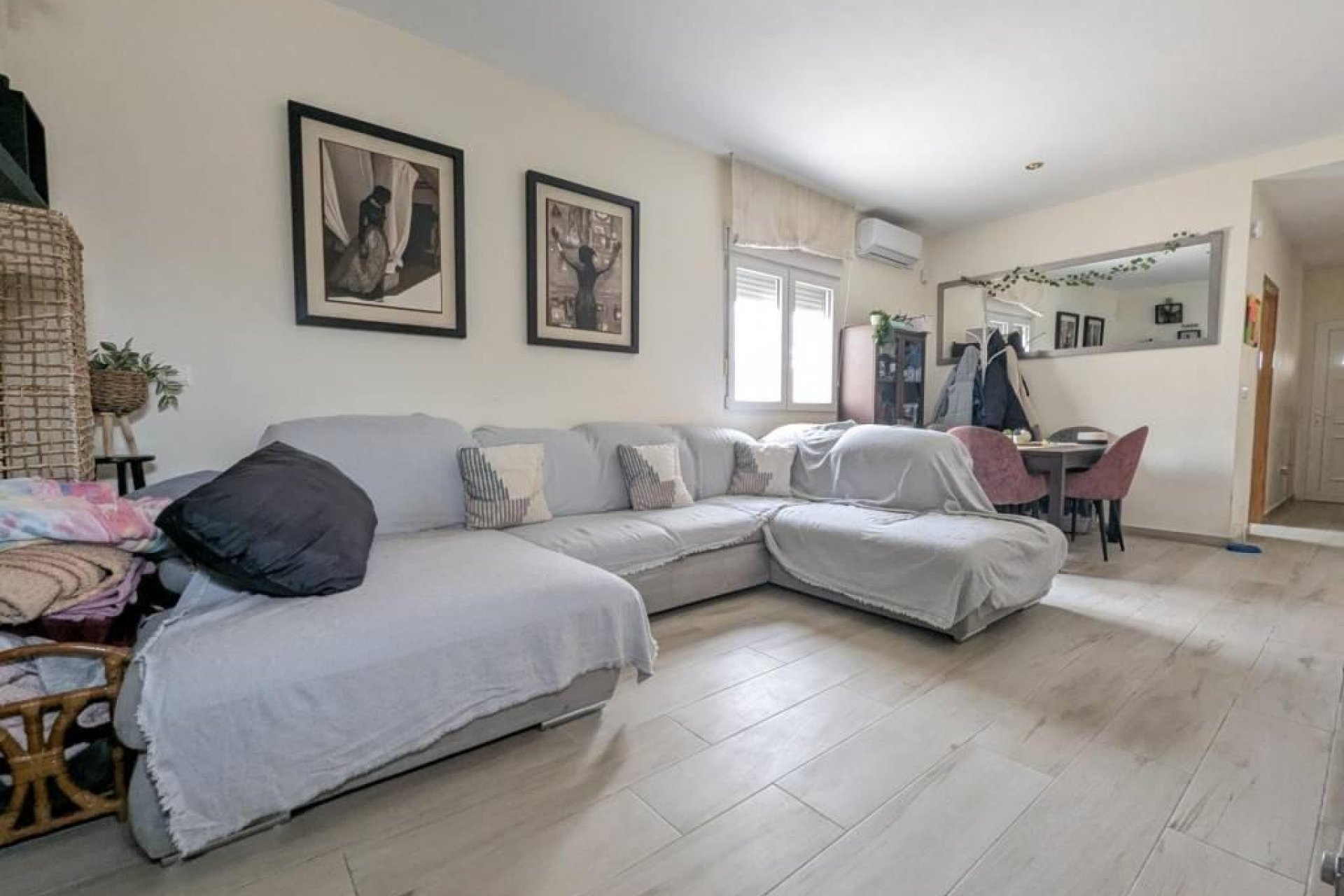 Wiederverkauf - Villa -
Torrevieja - La Siesta - El Salado - Torreta