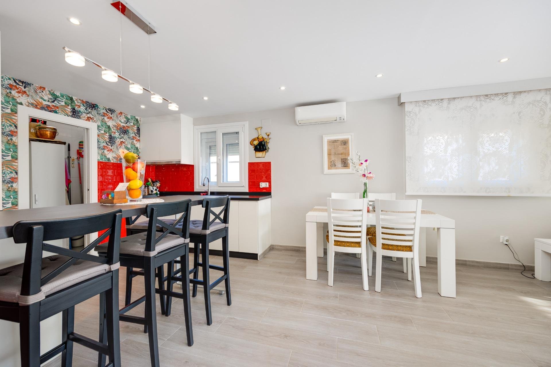 Wiederverkauf - Villa -
Torrevieja - Los Balcones - Los Altos del Edén