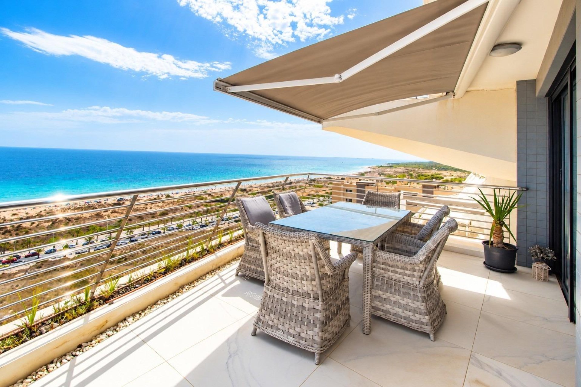 Wiederverkauf - Wohnung -
Arenales del sol - Arenales del Sol