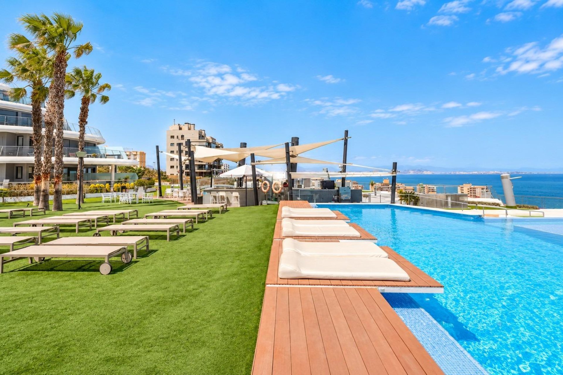 Wiederverkauf - Wohnung -
Arenales del sol - Arenales del Sol
