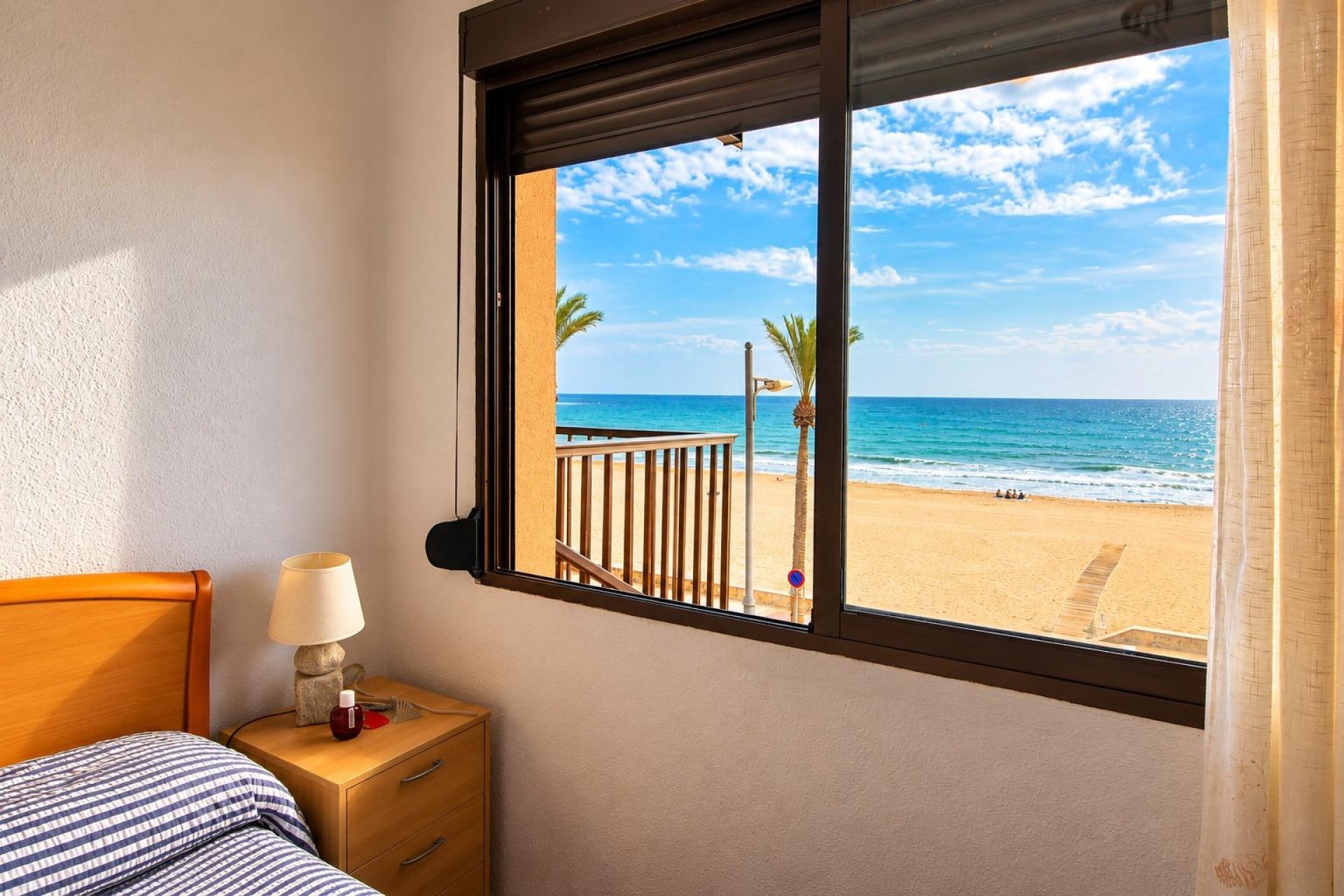 Wiederverkauf - Wohnung -
El Campello - Playa Muchavista