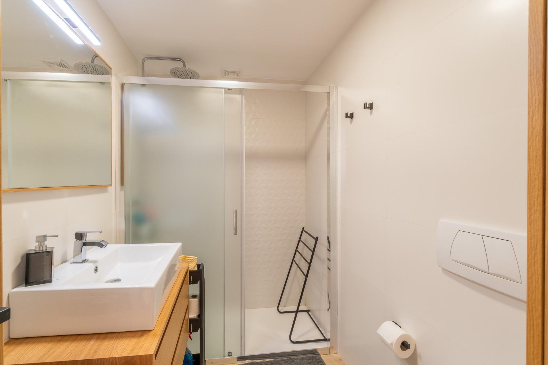 Wiederverkauf - Wohnung -
Guardamar del Segura - Puerto Deportivo