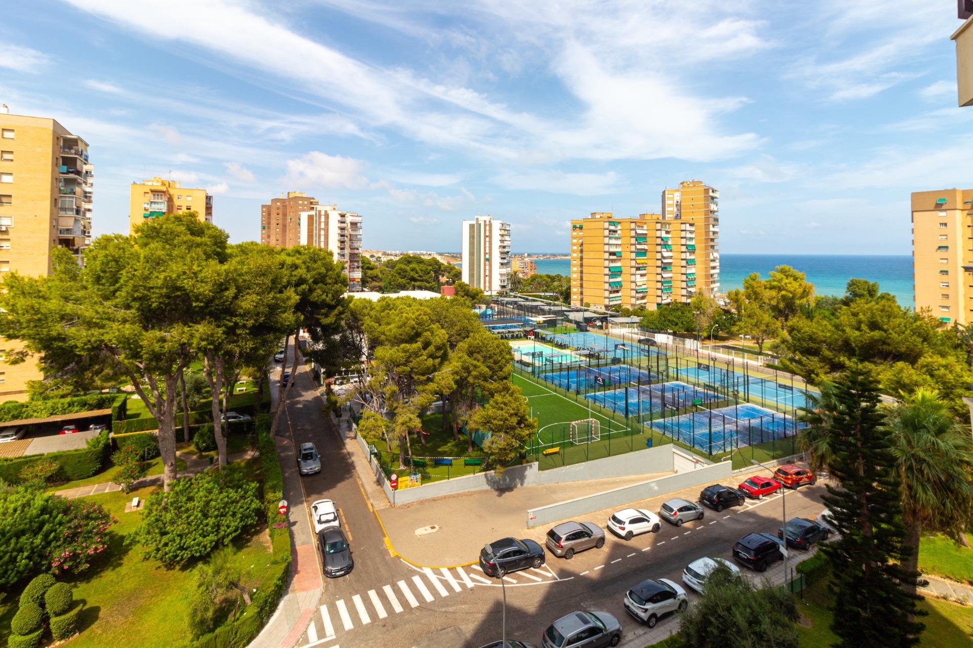 Wiederverkauf - Wohnung -
Orihuela Costa - Campoamor