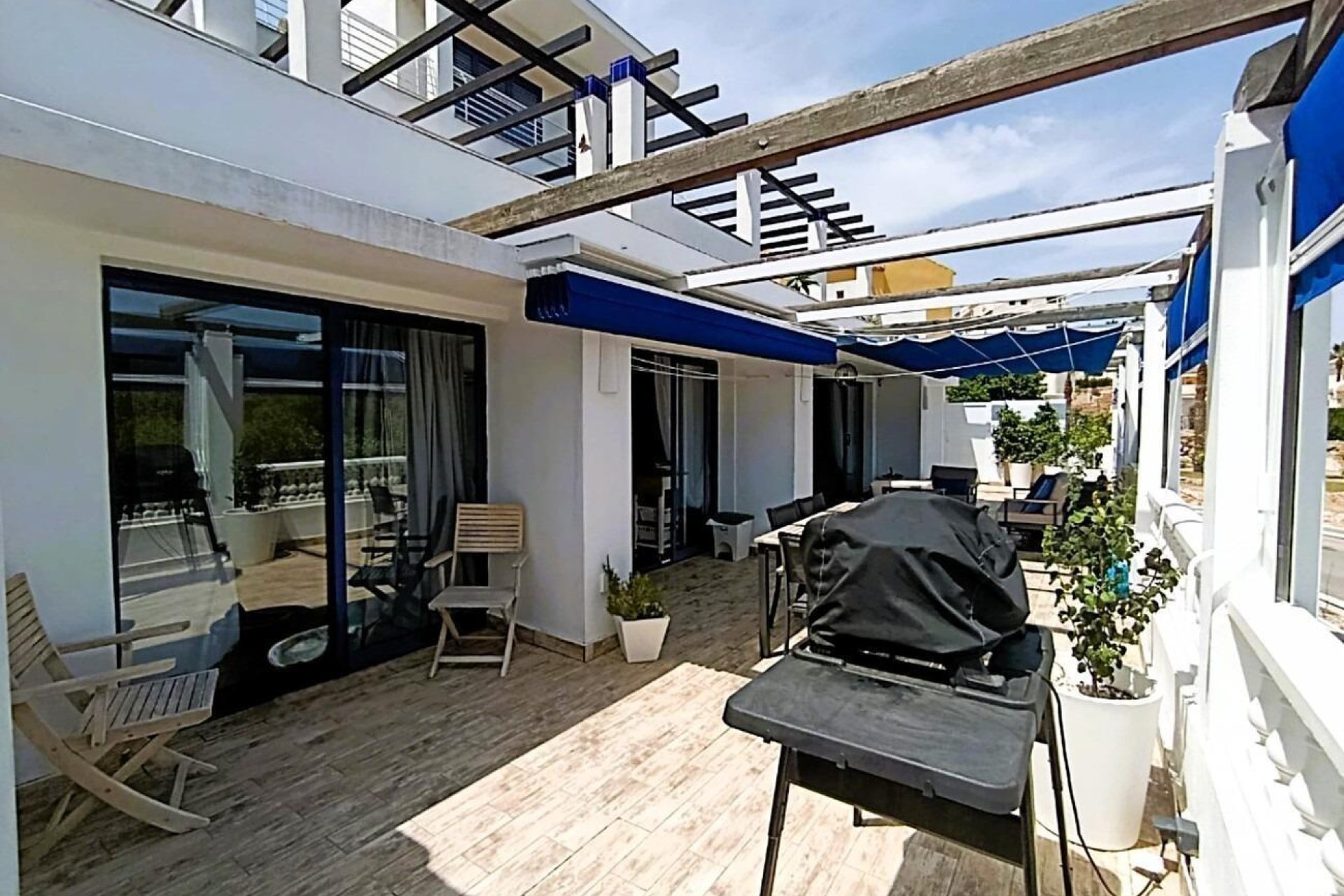 Wiederverkauf - Wohnung -
Orihuela Costa - Las Ramblas