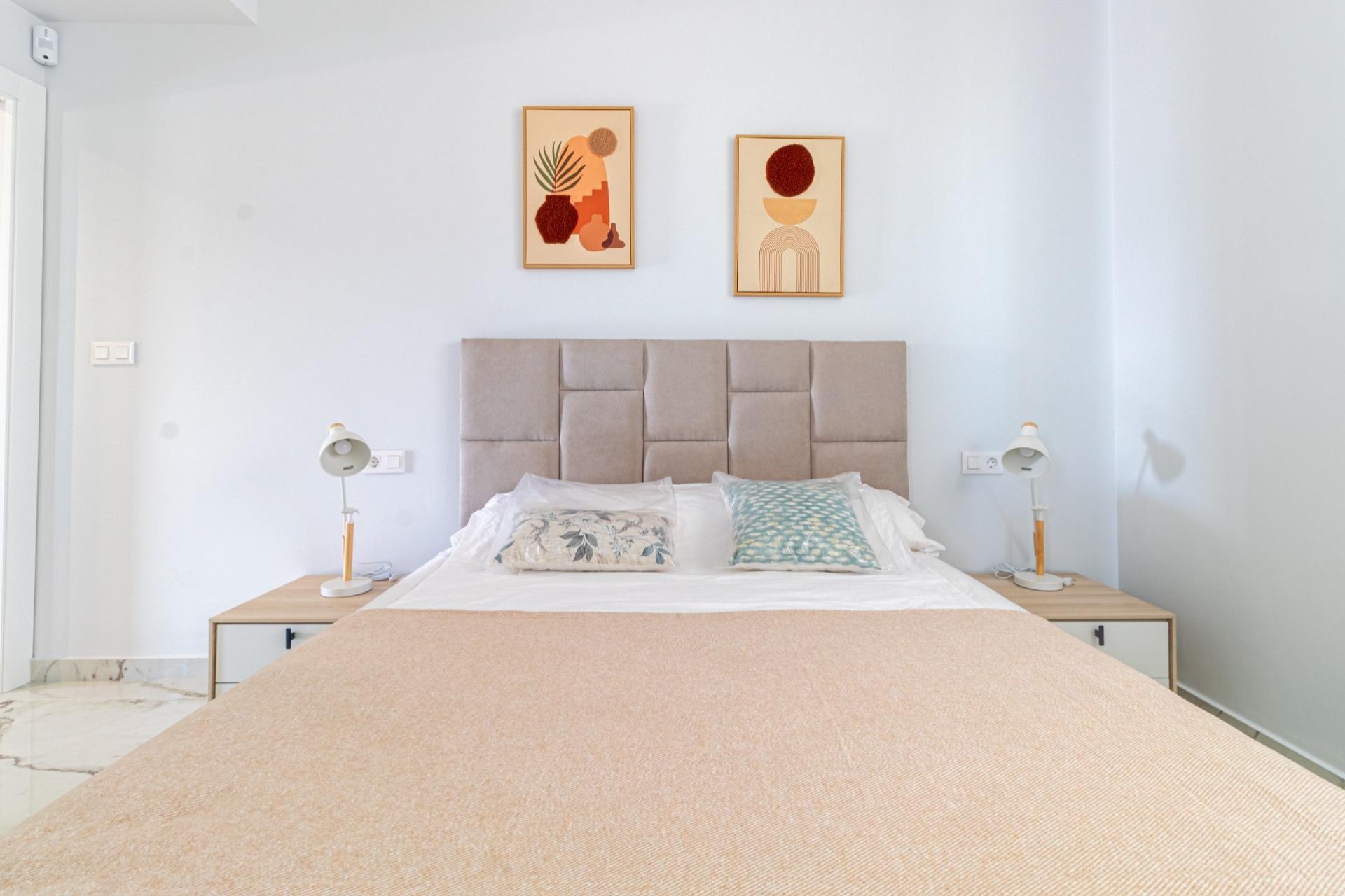 Wiederverkauf - Wohnung -
Orihuela Costa - Los Almendros-La Florida