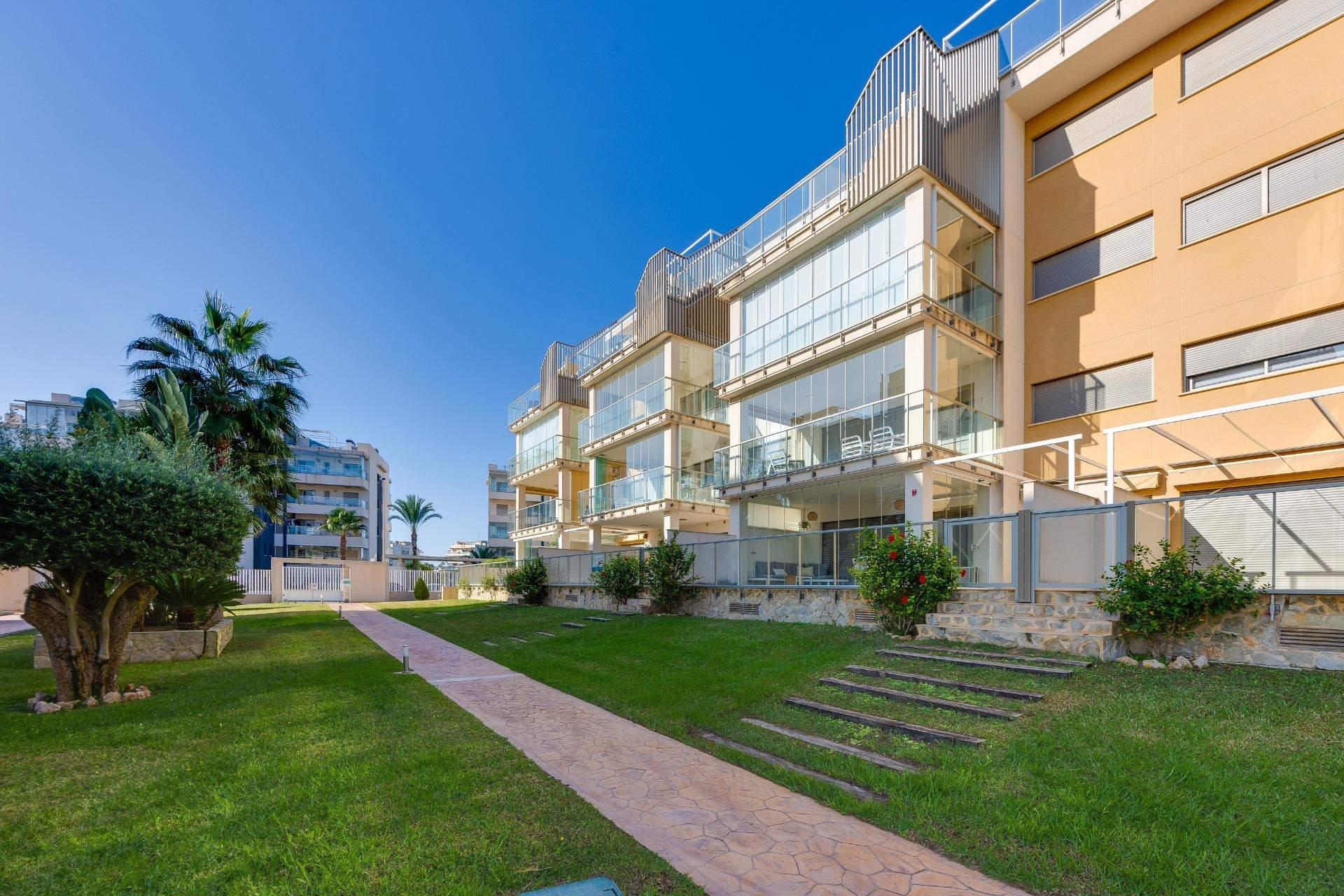 Wiederverkauf - Wohnung -
Orihuela Costa - Los Dolses
