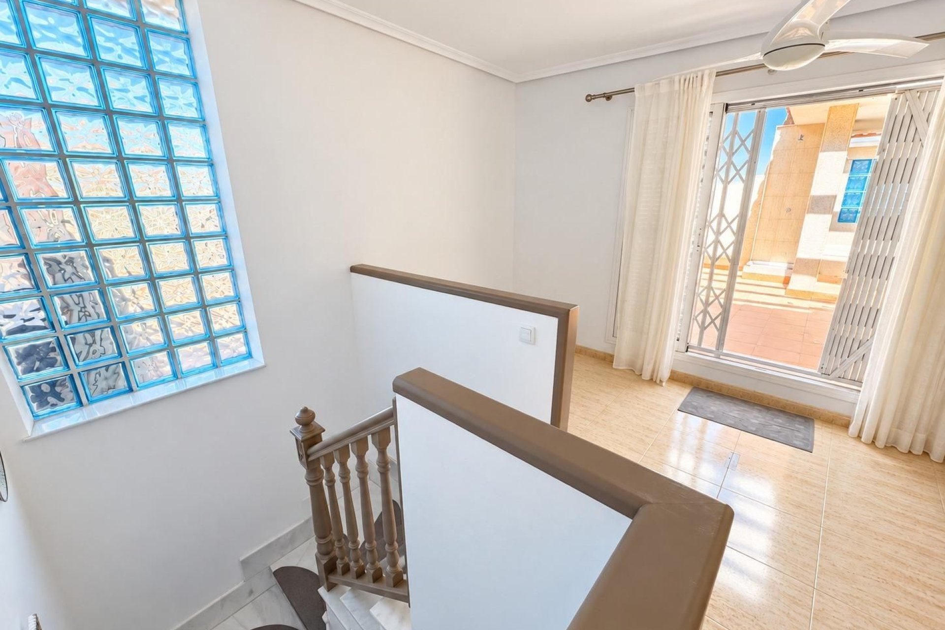 Wiederverkauf - Wohnung -
Orihuela Costa - Punta Prima