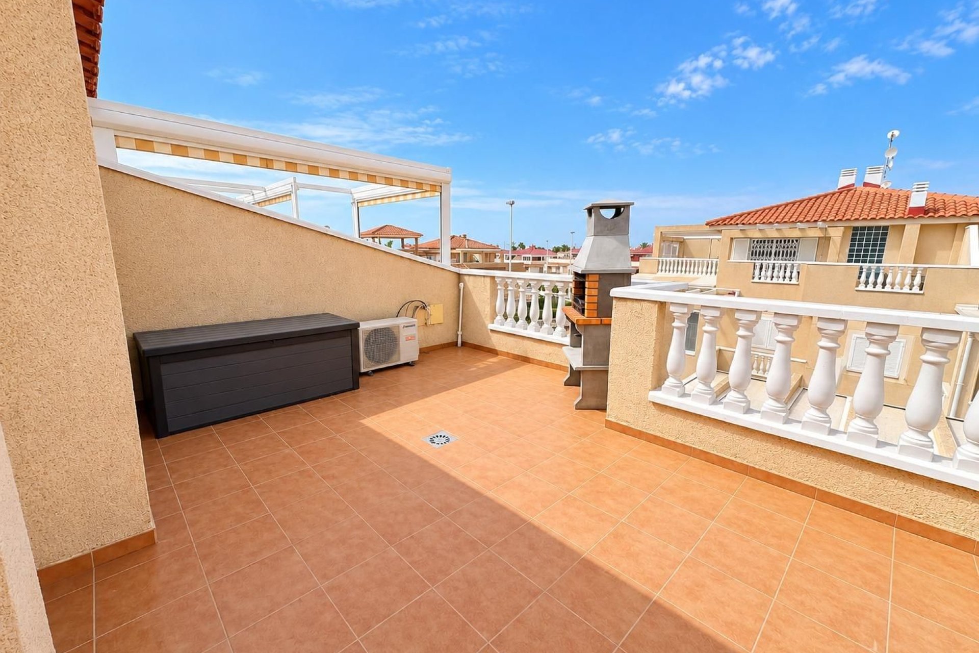 Wiederverkauf - Wohnung -
Orihuela Costa - Punta Prima