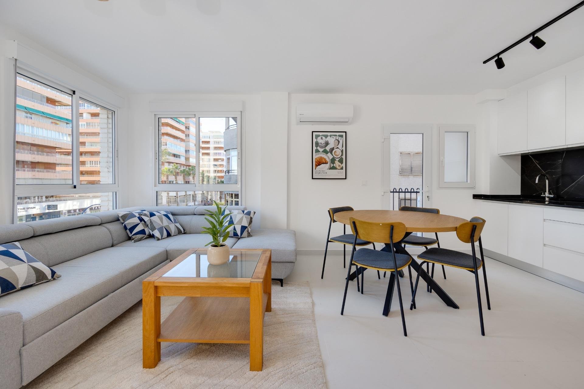 Wiederverkauf - Wohnung -
Torrevieja - Acequion