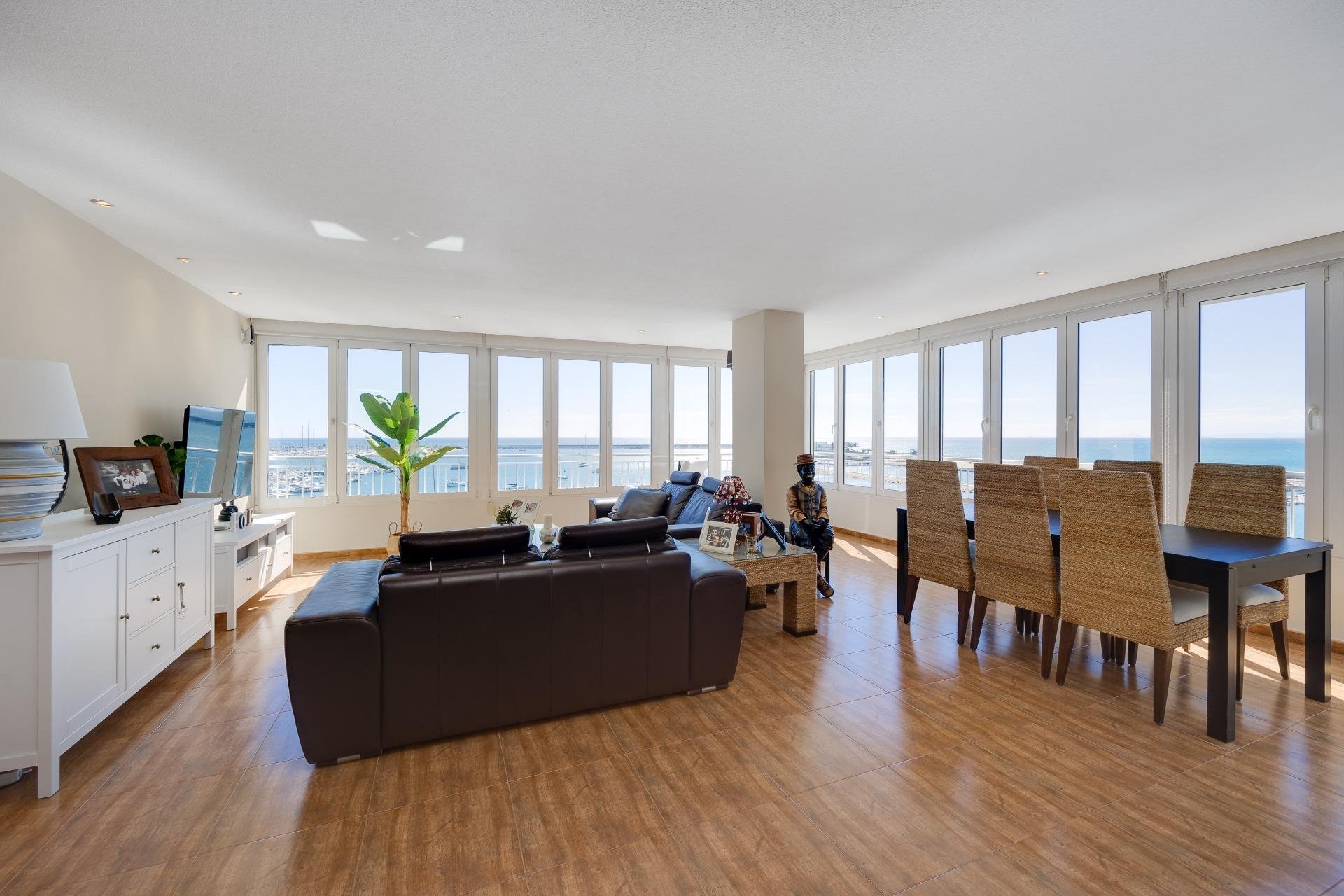 Wiederverkauf - Wohnung -
Torrevieja - Acequion