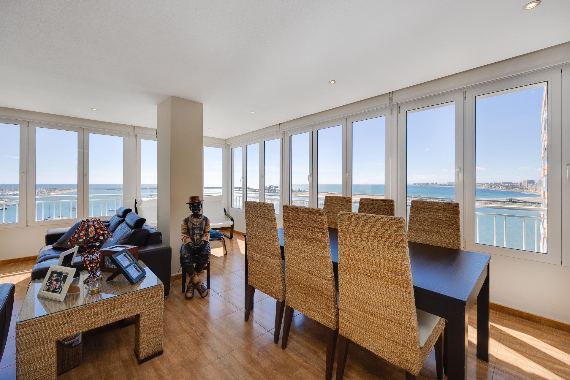 Wiederverkauf - Wohnung -
Torrevieja - Acequion