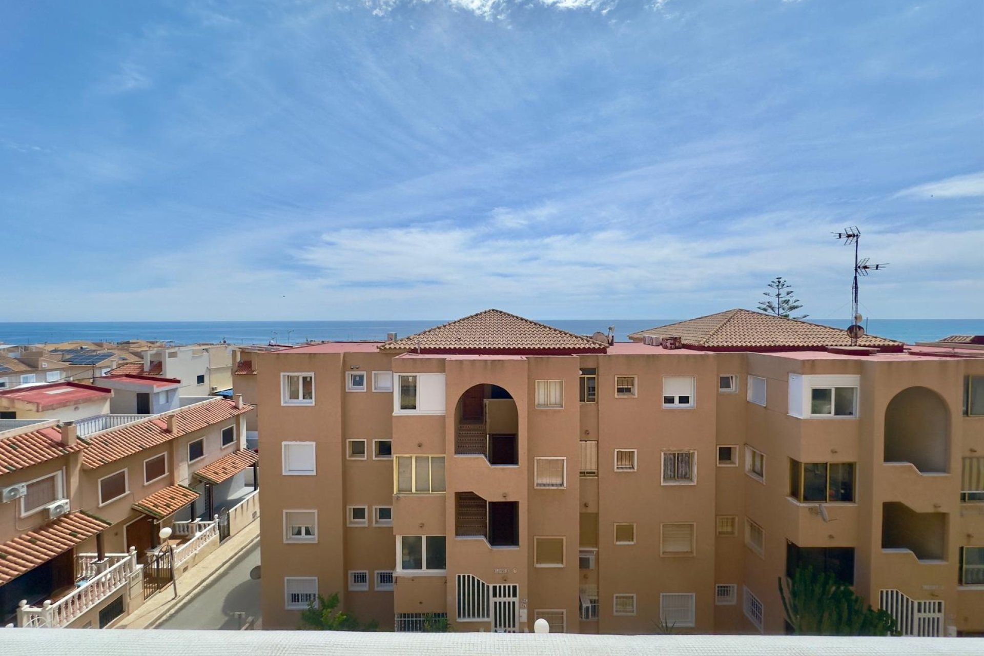 Wiederverkauf - Wohnung -
Torrevieja - Cabo Cervera