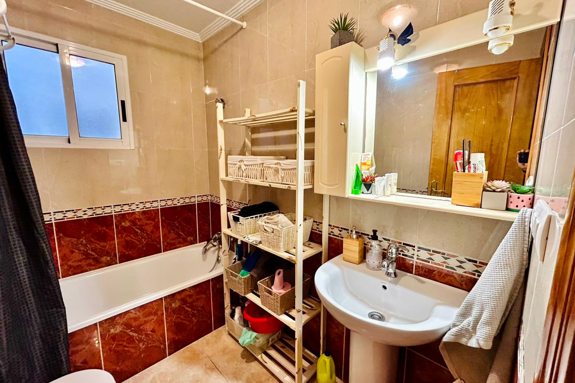 Wiederverkauf - Wohnung -
Torrevieja Centro - Torrevieja