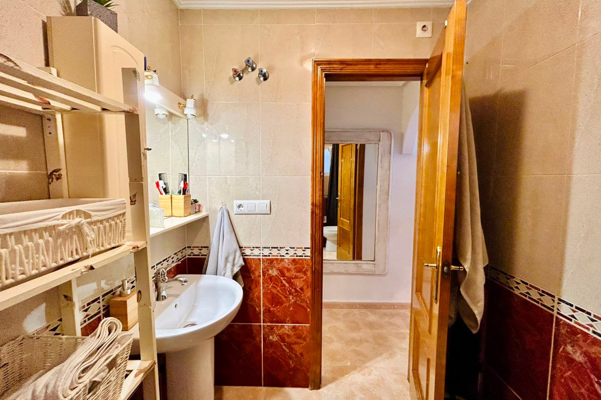 Wiederverkauf - Wohnung -
Torrevieja Centro - Torrevieja
