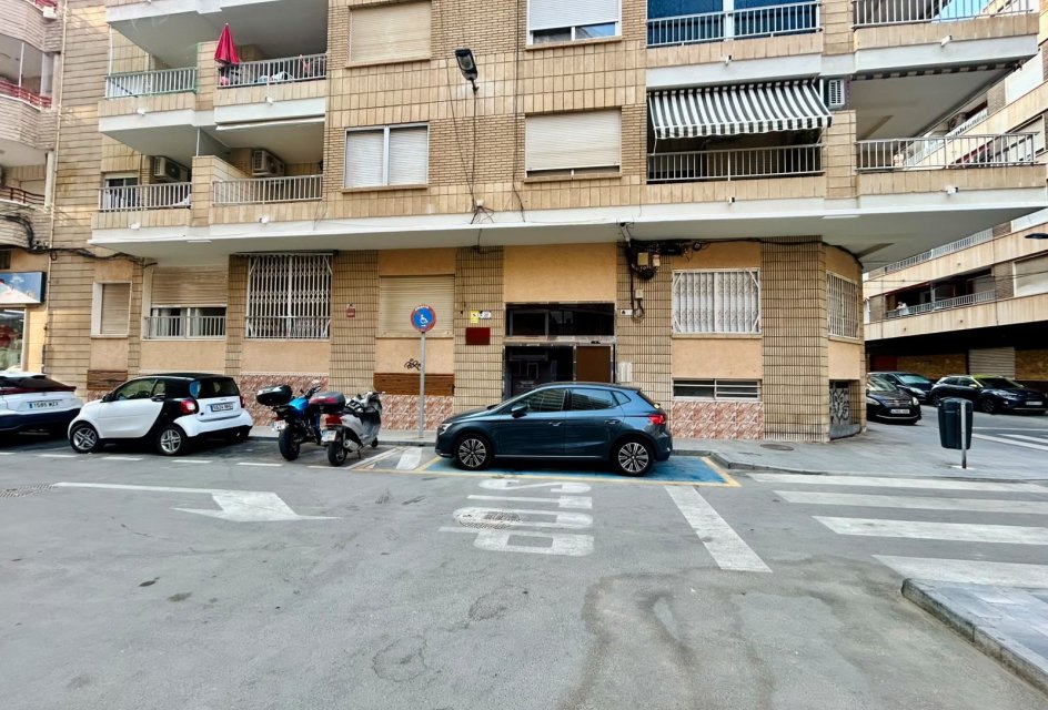 Wiederverkauf - Wohnung -
Torrevieja Centro - Torrevieja