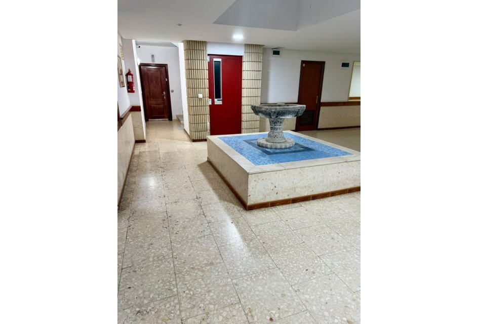 Wiederverkauf - Wohnung -
Torrevieja Centro - Torrevieja