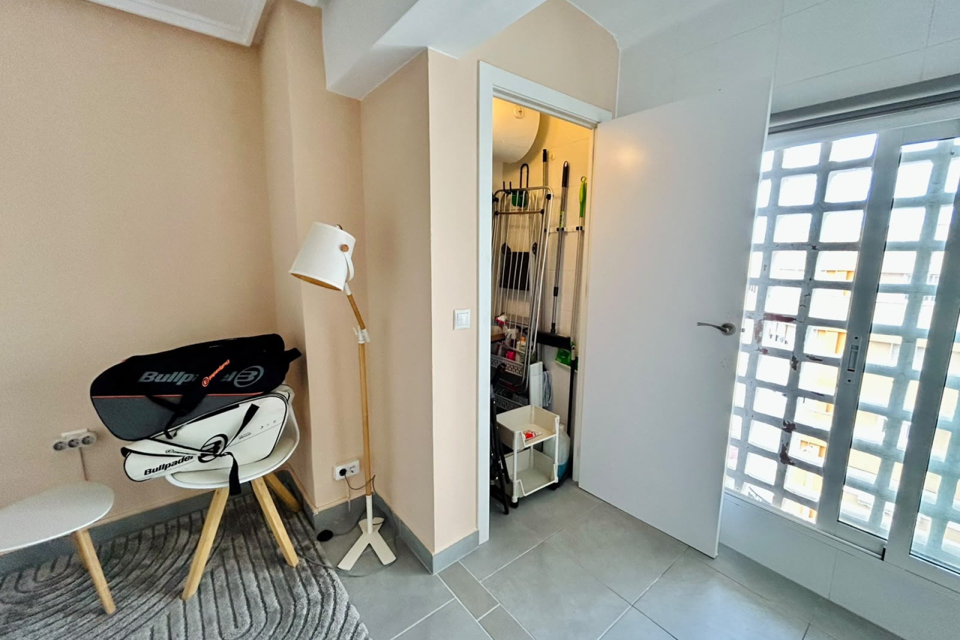Wiederverkauf - Wohnung -
Torrevieja Centro - Torrevieja