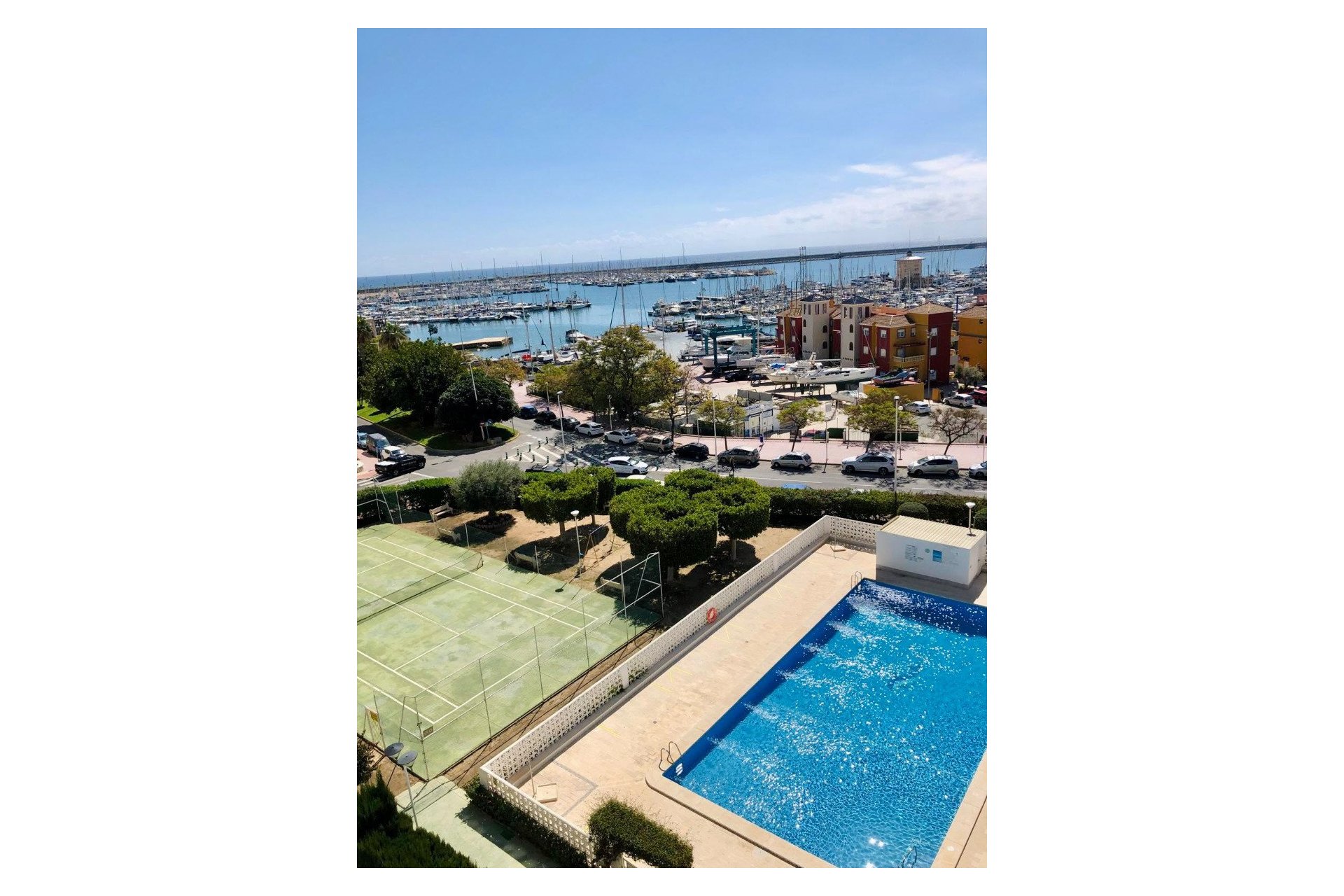 Wiederverkauf - Wohnung -
Torrevieja Centro - Torrevieja