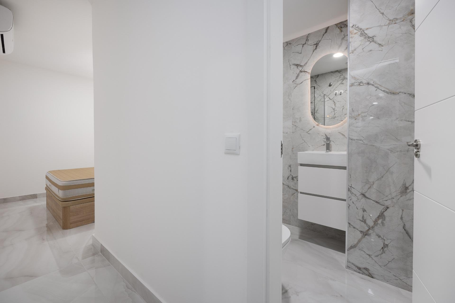 Wiederverkauf - Wohnung -
Torrevieja - Centro