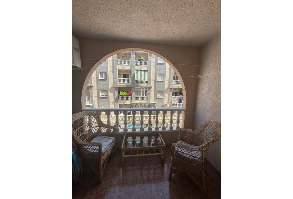 Wiederverkauf - Wohnung -
Torrevieja - Centro