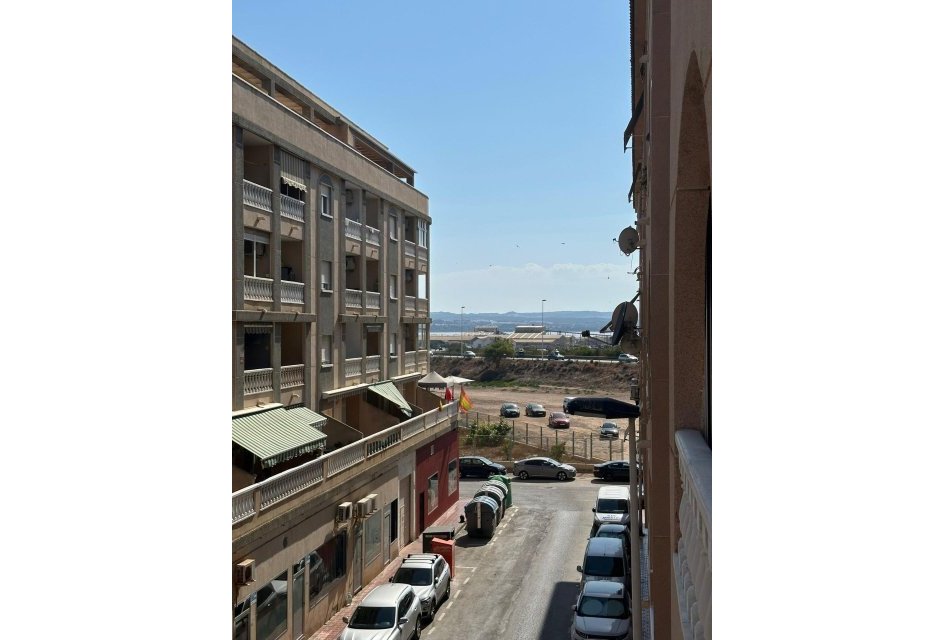 Wiederverkauf - Wohnung -
Torrevieja - Centro