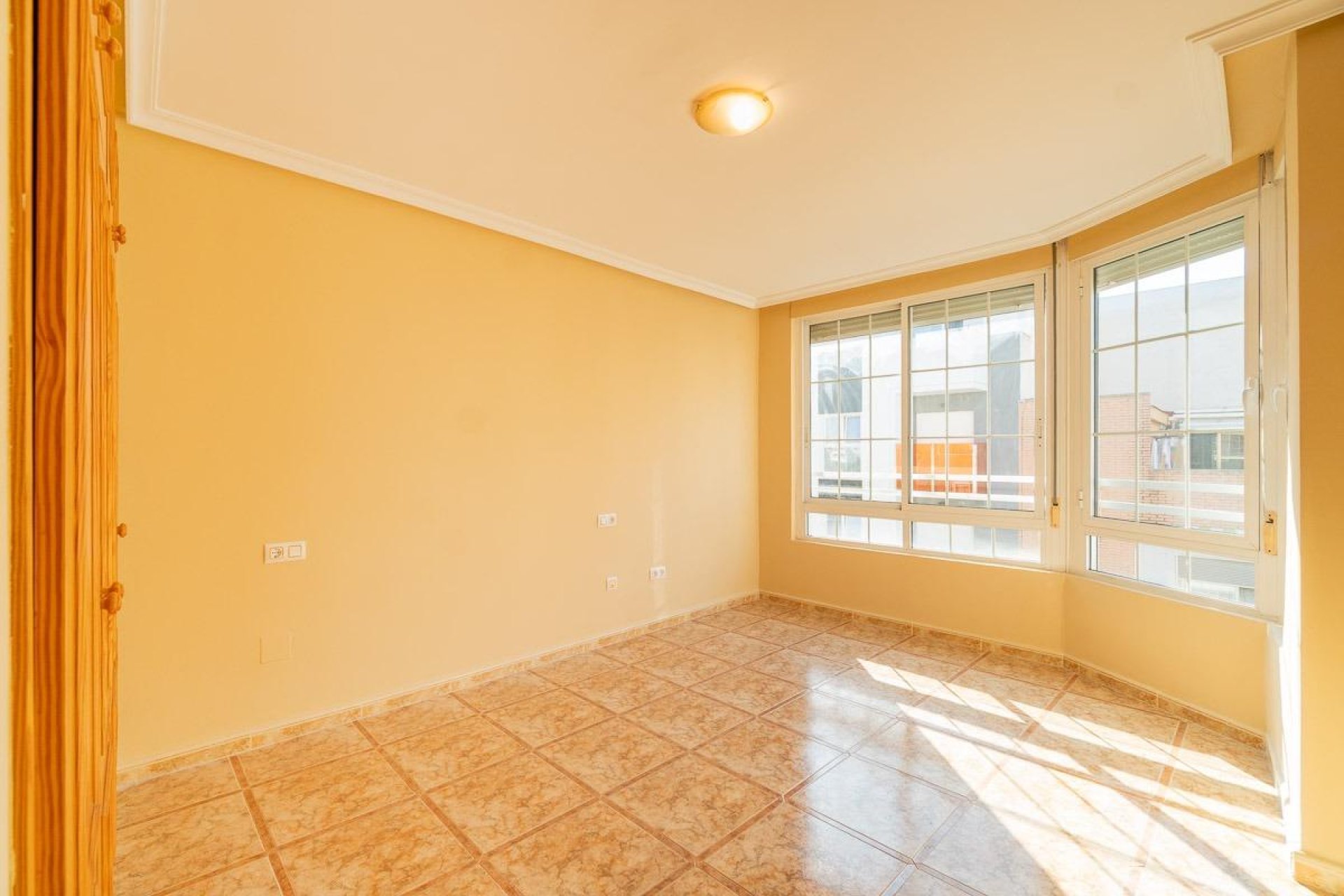 Wiederverkauf - Wohnung -
Torrevieja - Centro