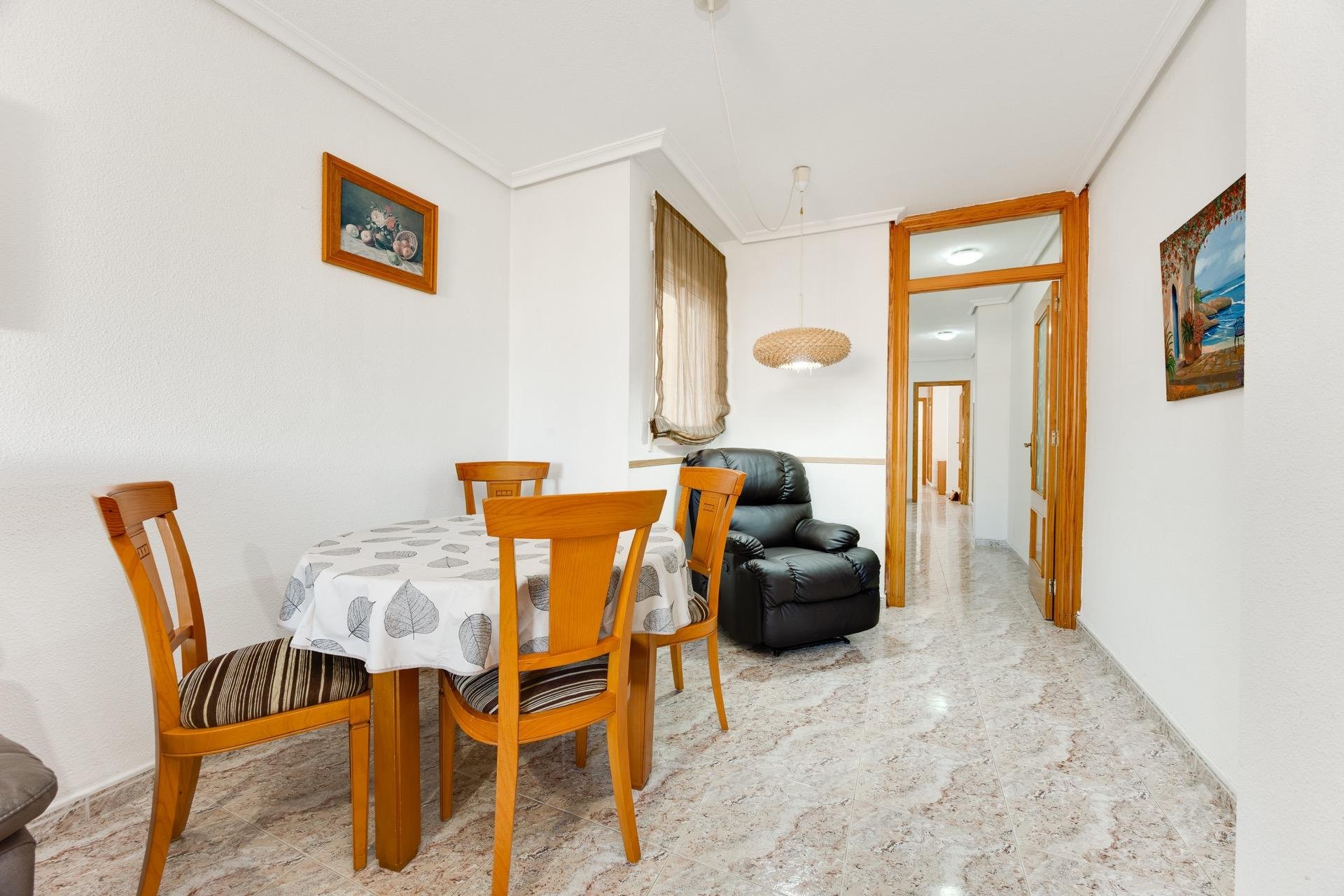 Wiederverkauf - Wohnung -
Torrevieja - Centro