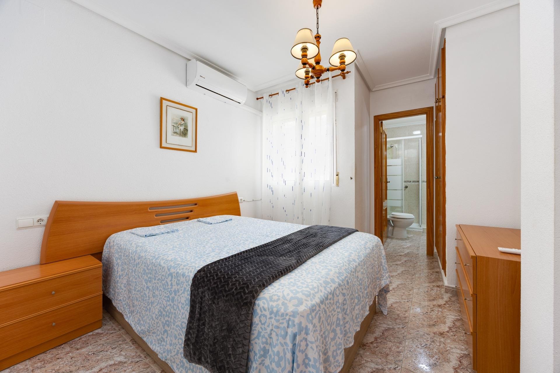 Wiederverkauf - Wohnung -
Torrevieja - Centro