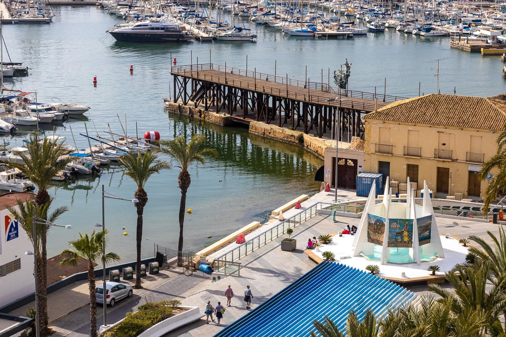 Wiederverkauf - Wohnung -
Torrevieja - Centro