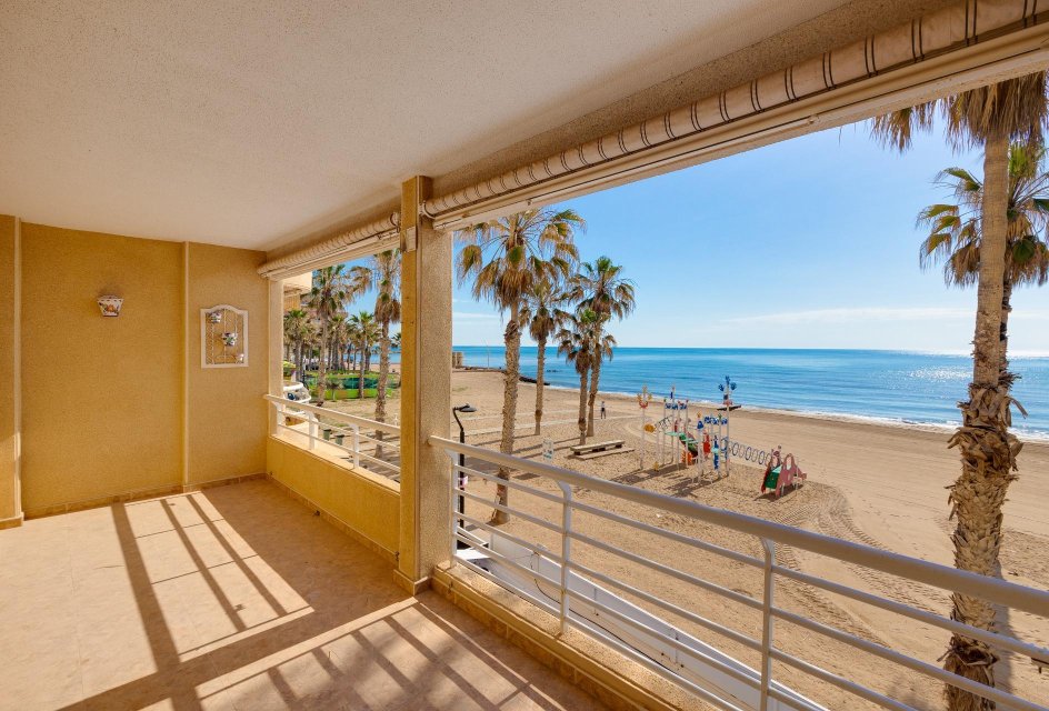 Wiederverkauf - Wohnung -
Torrevieja - La Mata