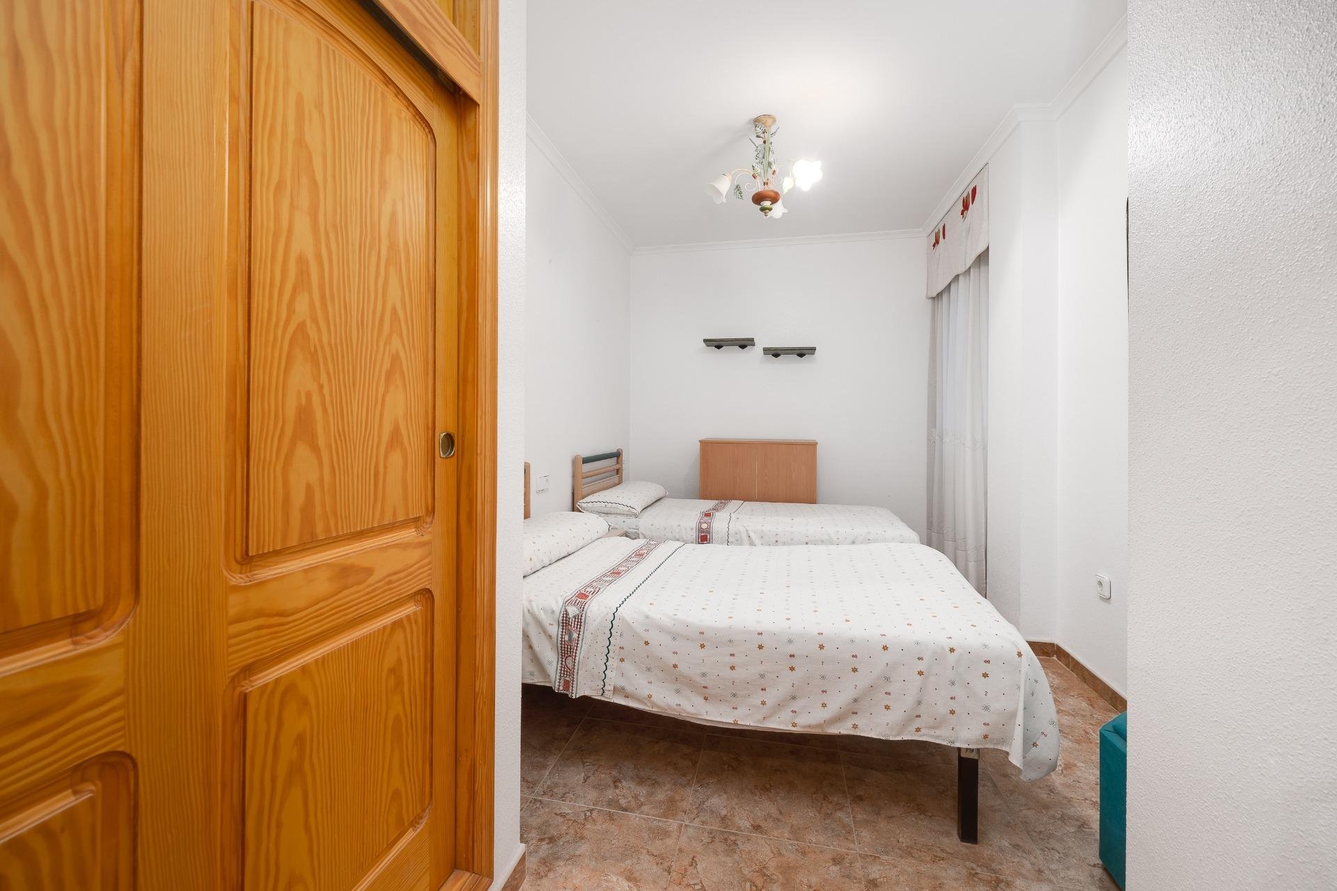 Wiederverkauf - Wohnung -
Torrevieja - La Mata