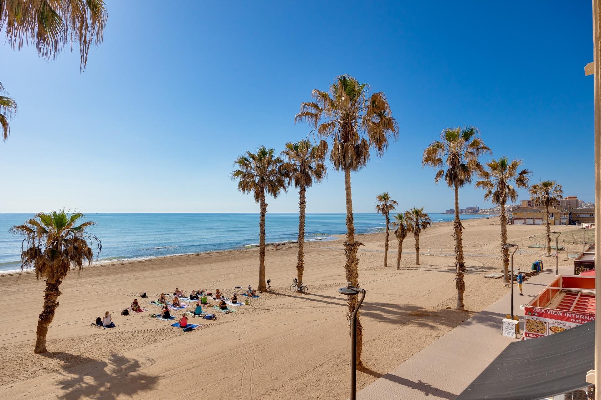 Wiederverkauf - Wohnung -
Torrevieja - La Mata
