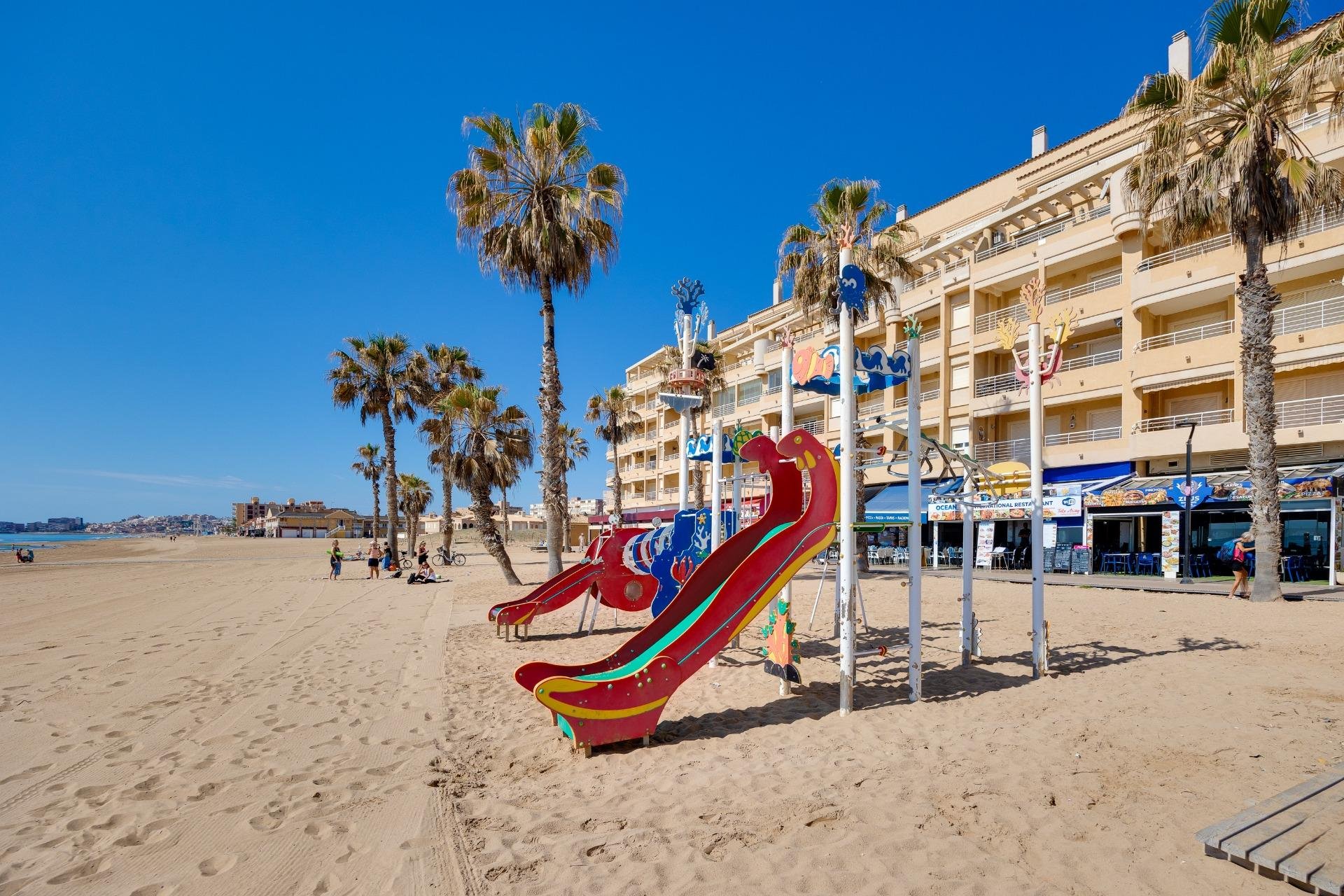 Wiederverkauf - Wohnung -
Torrevieja - La Mata