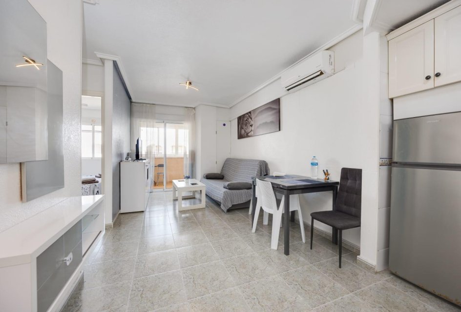 Wiederverkauf - Wohnung -
Torrevieja - Playa de los Locos