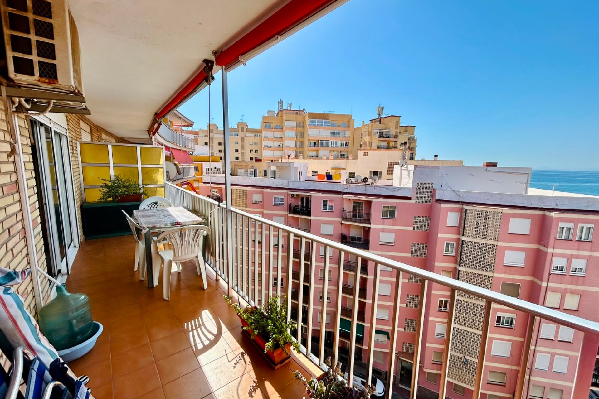 Wiederverkauf - Wohnung -
Torrevieja - Playa de los Locos