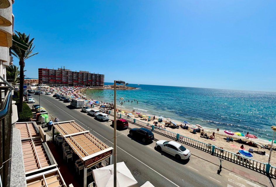 Wiederverkauf - Wohnung -
Torrevieja - Playa de los Locos