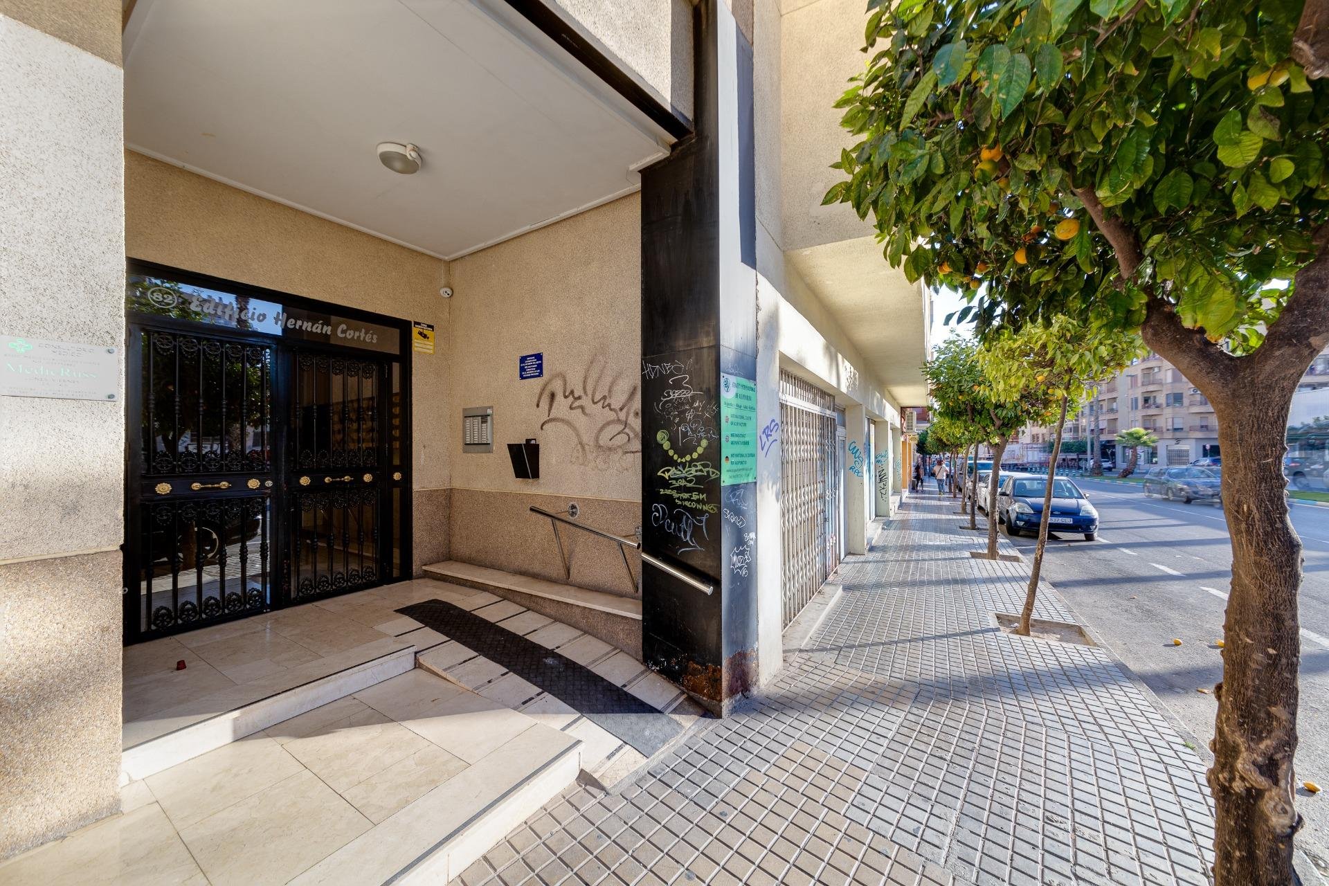 Wiederverkauf - Wohnung -
Torrevieja - Playa de los Locos