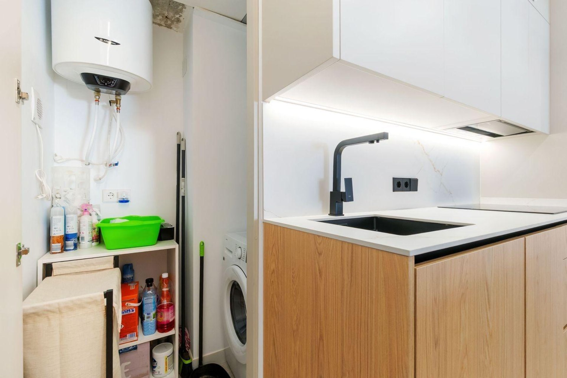 Wiederverkauf - Wohnung -
Torrevieja - Playa de los Naufragos