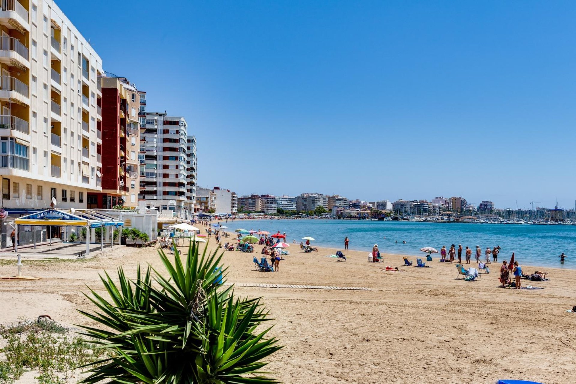Wiederverkauf - Wohnung -
Torrevieja - Playa de los Naufragos