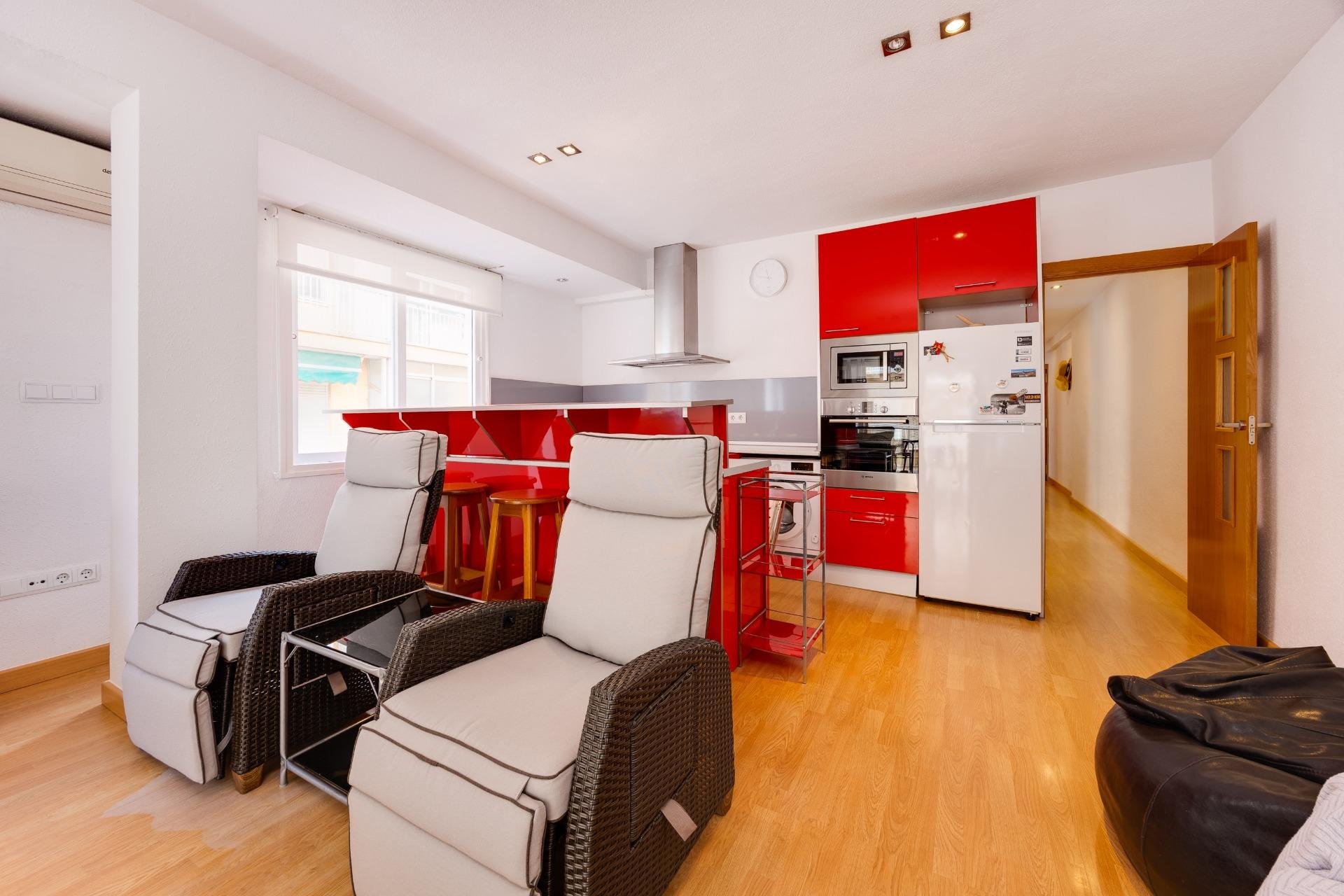 Wiederverkauf - Wohnung -
Torrevieja - Playa de los Naufragos