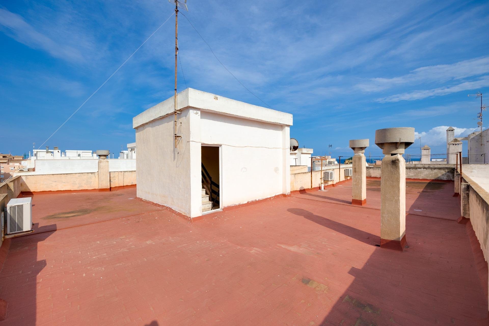 Wiederverkauf - Wohnung -
Torrevieja - Playa del Cura