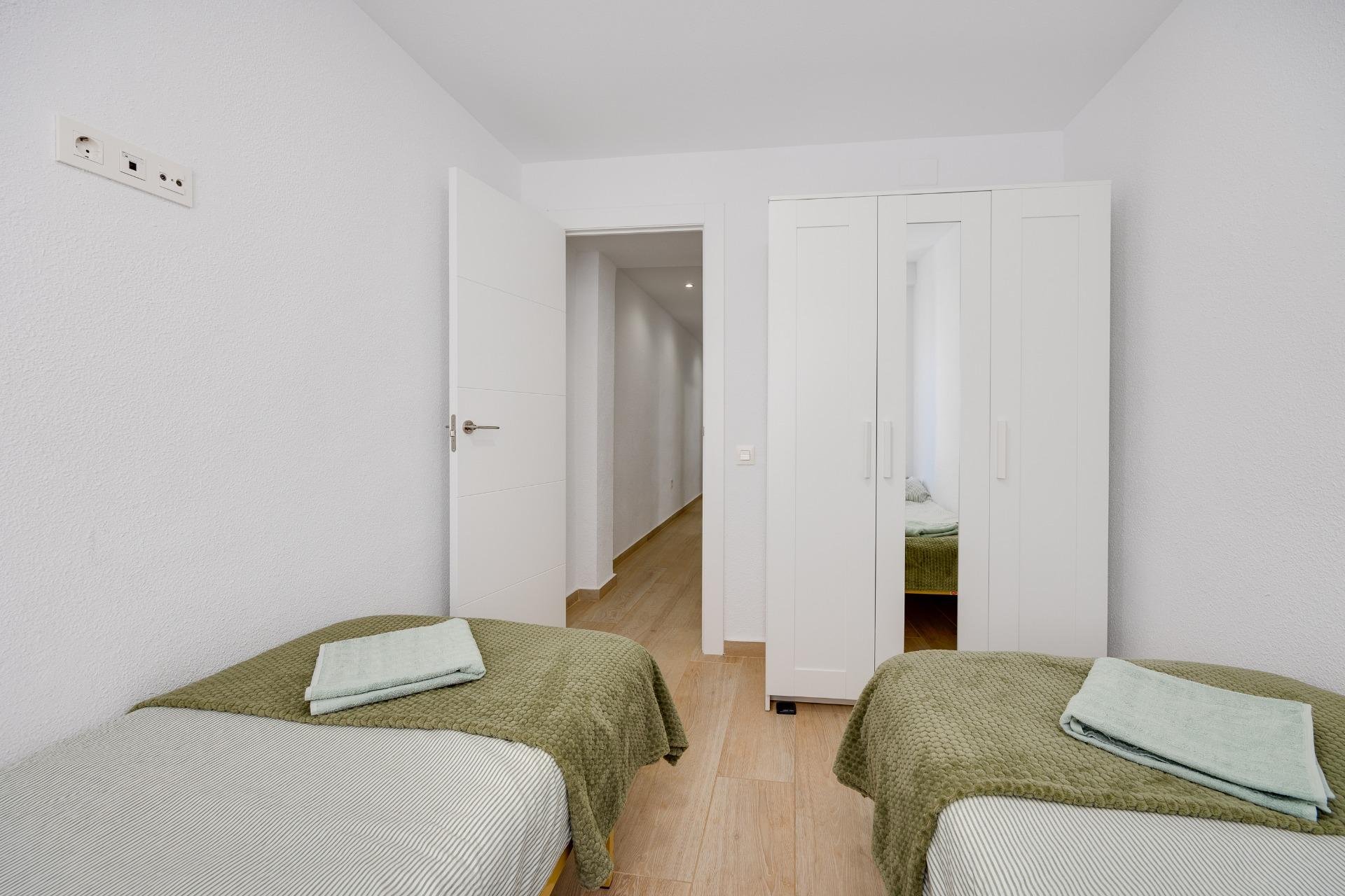 Wiederverkauf - Wohnung -
Torrevieja - Playa del Cura