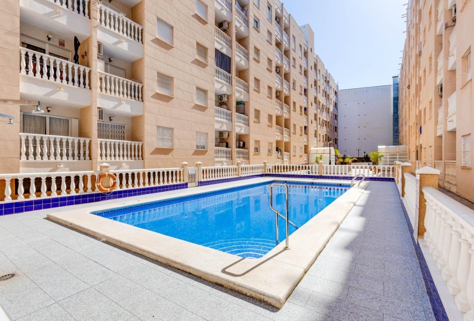 Wiederverkauf - Wohnung -
Torrevieja - Playa del Cura