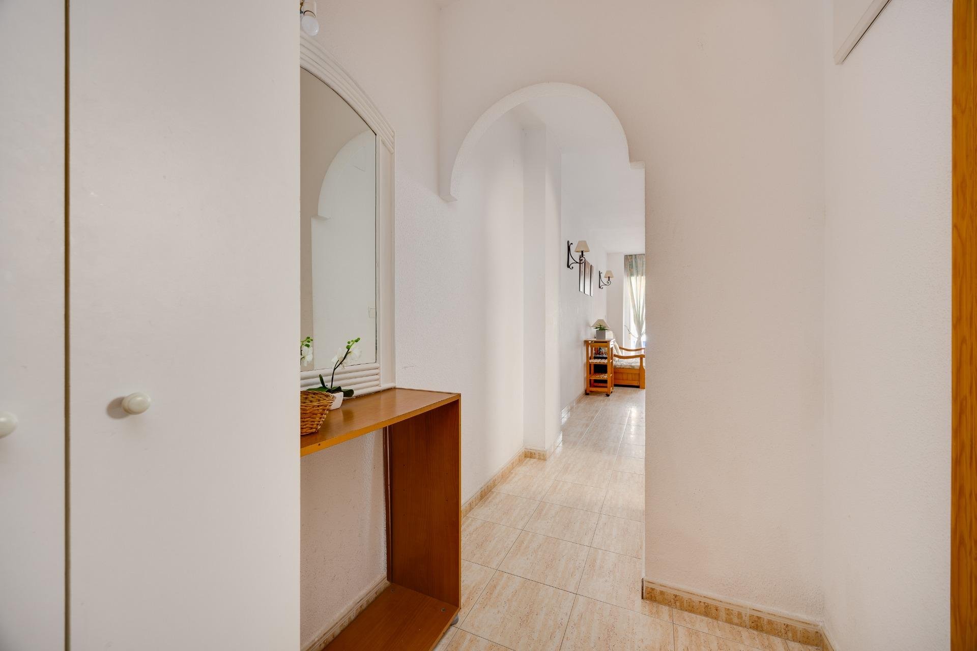 Wiederverkauf - Wohnung -
Torrevieja - Playa del Cura
