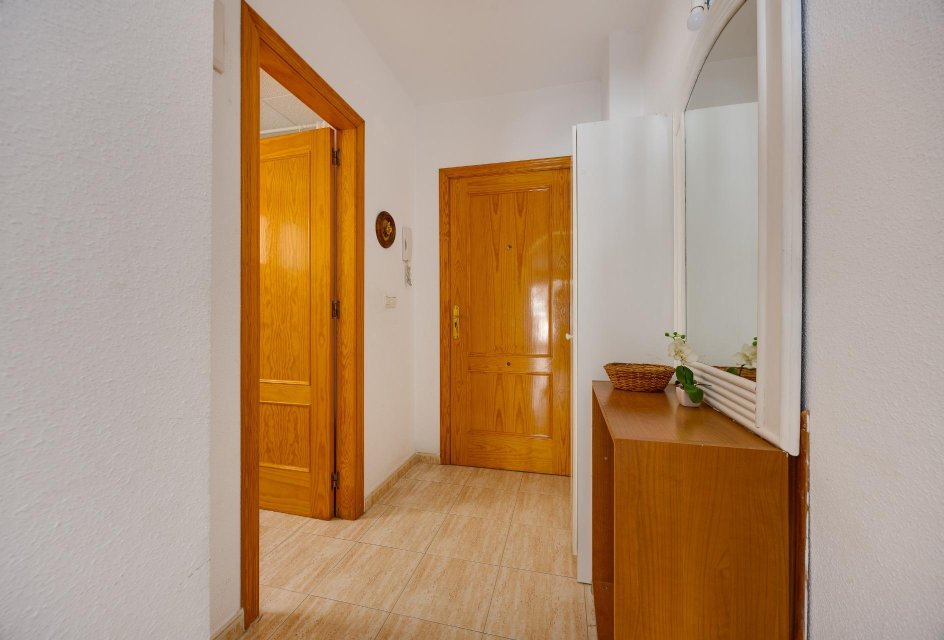 Wiederverkauf - Wohnung -
Torrevieja - Playa del Cura