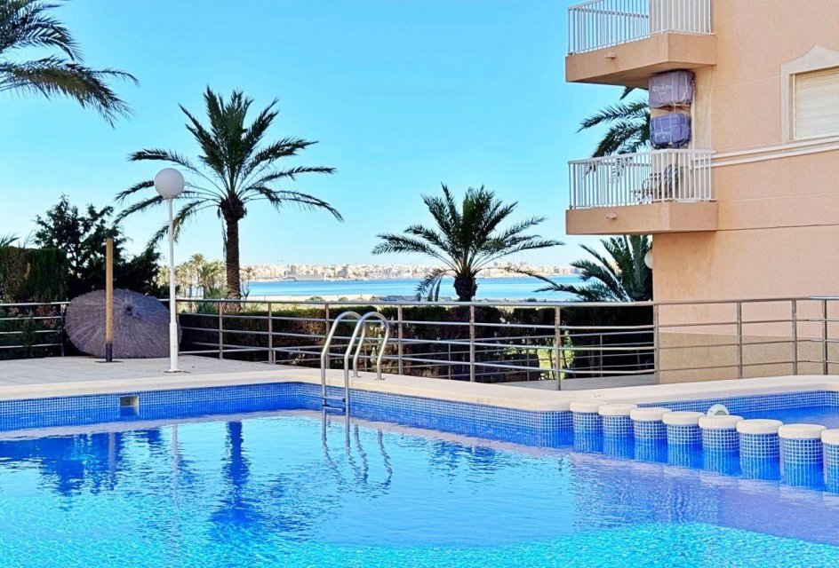 Wiederverkauf - Wohnung -
Torrevieja - Punta prima